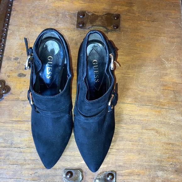 Guess Heels - Picture 4 of 8